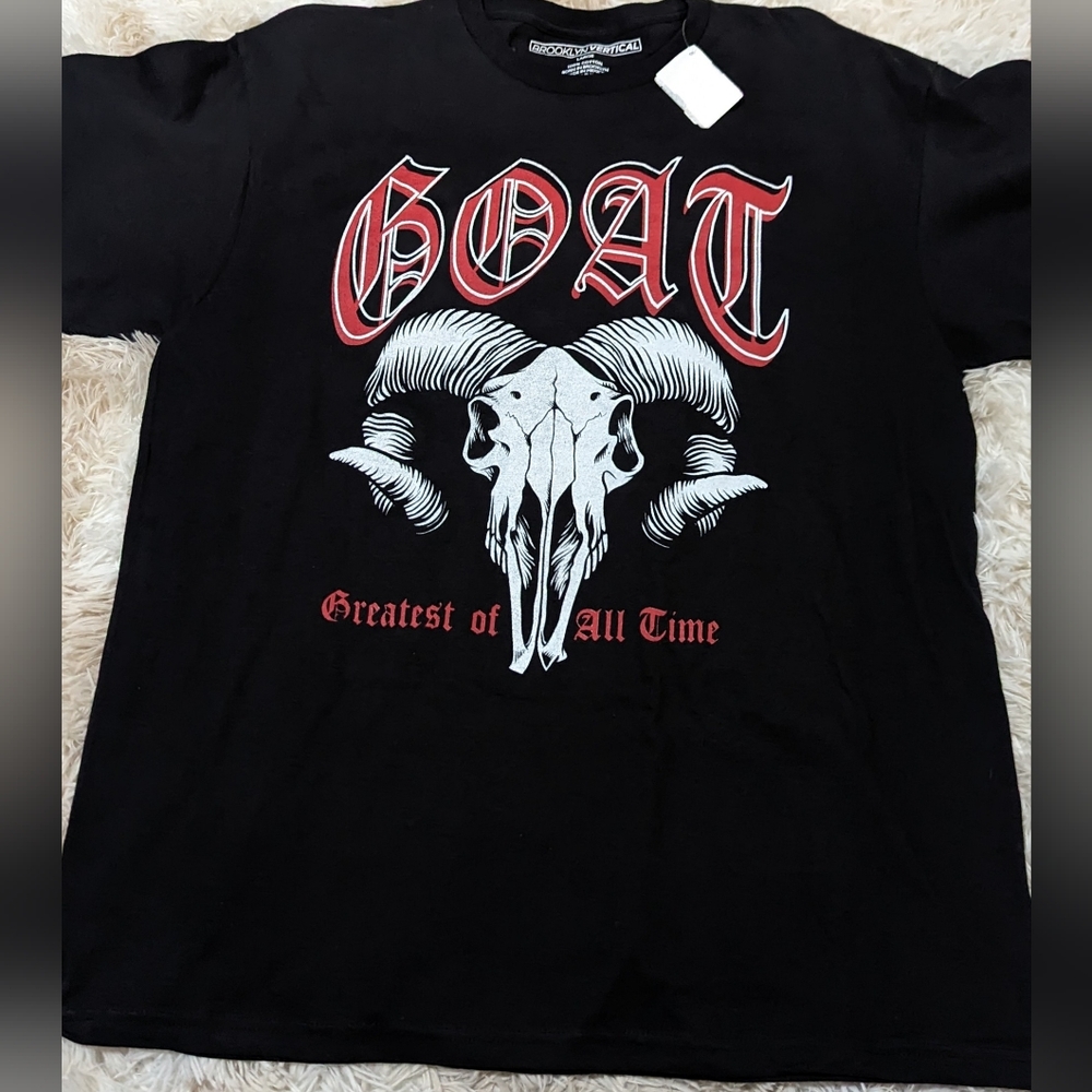 NWT, GOAT (Greatest Of All Time) Black, Short Sleeve T-shirt - Men's Large